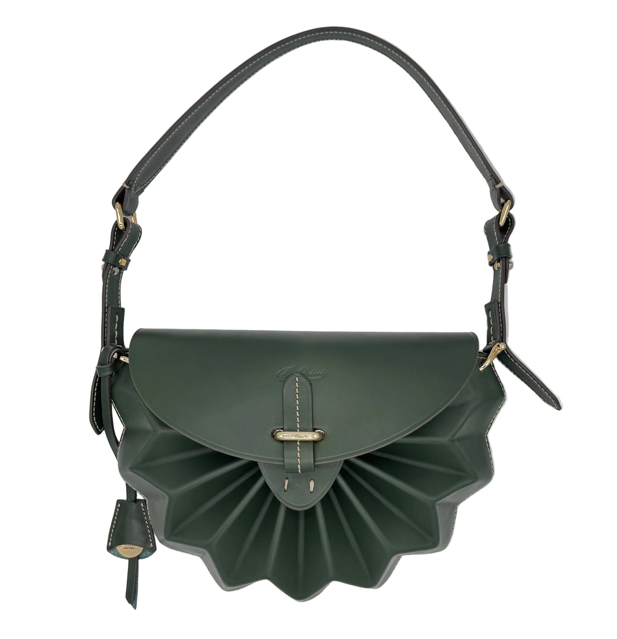 Scopri la borsa a spalla Boldrini Origami 07688 Alloro, in pelle lavorata a mano con pieghe ispirate agli origami e tasche interne. Made in Italy.