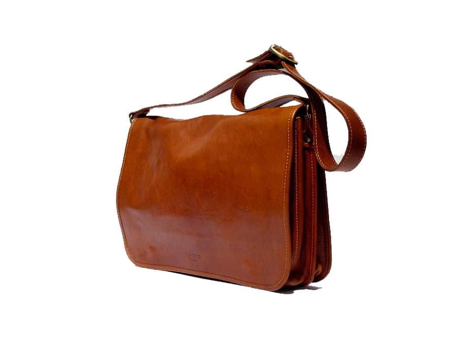 Borsa a postina di grandi dimensioni, perfetta come porta computer. Made in Italy