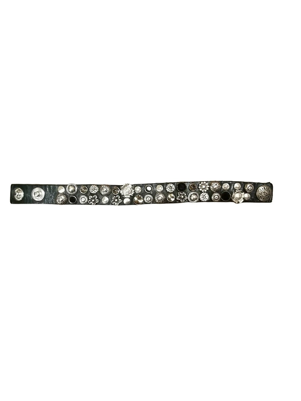 Bracciale in pelle con strass e borchie a fiori Campomaggi C024010ND - X2945 Bottiglia - Pelletteria Allegrini