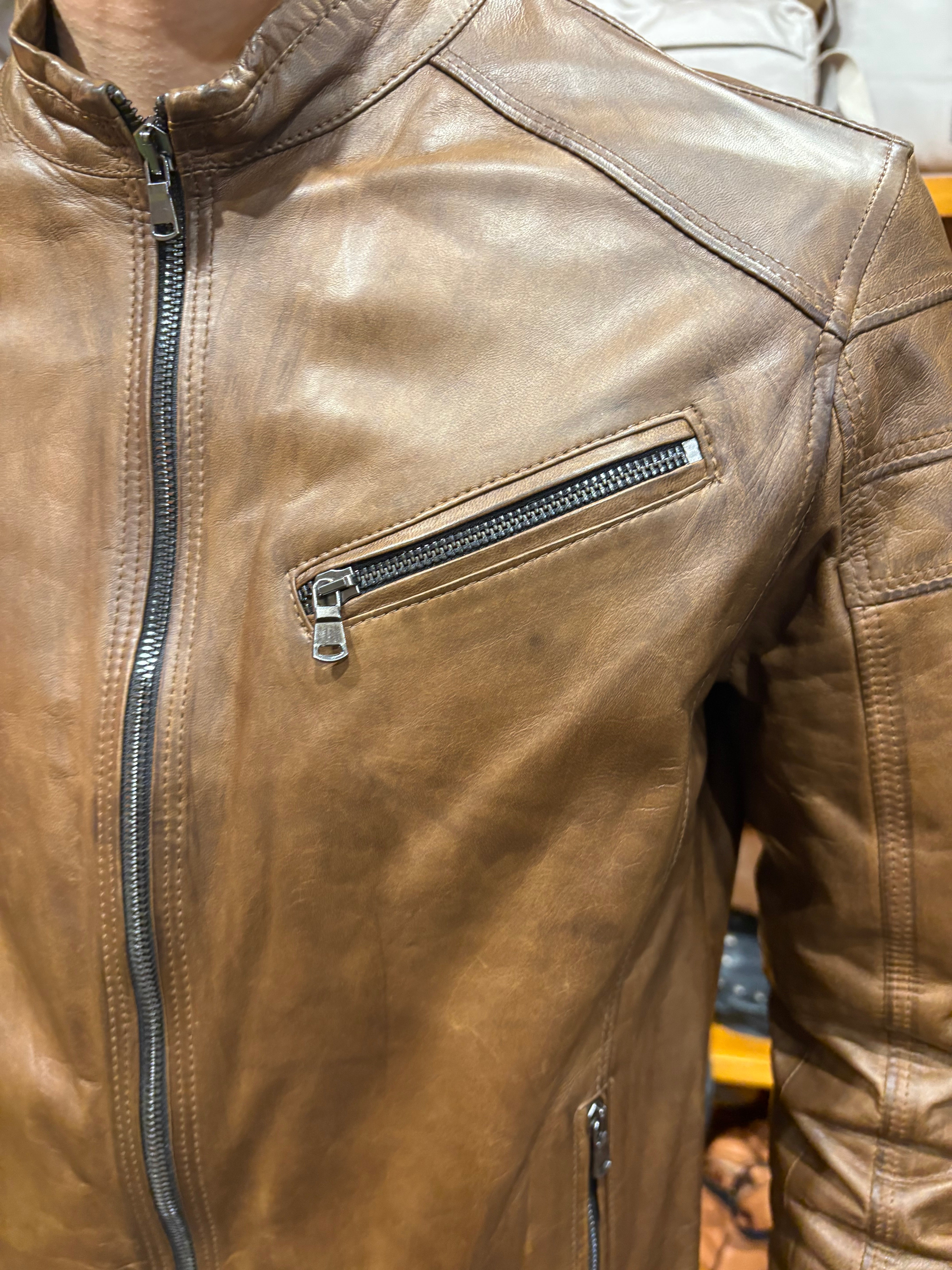 Giacca in pelle uomo tamponata a mano Pelletteria Allegrini Filippo PEGASO Tuscany Bruciato