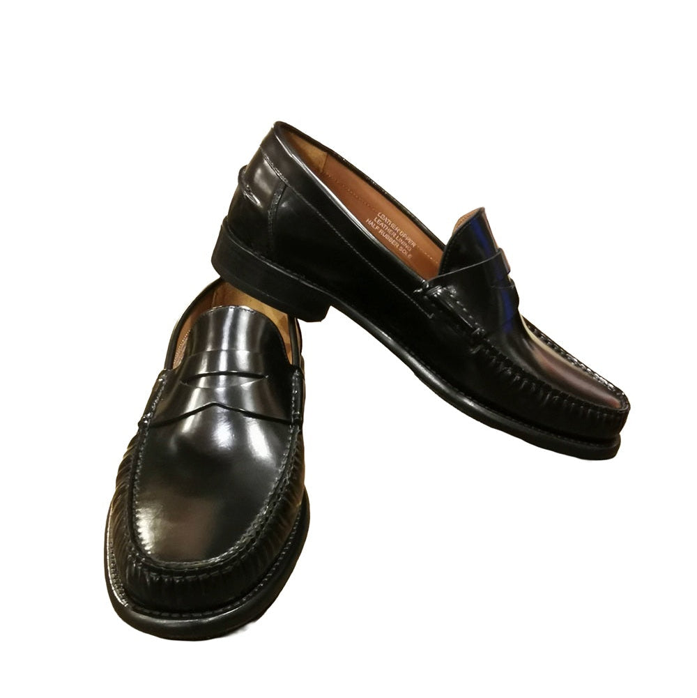 Mocassino da uomo, in pelle di vitello spazzolato. Modello classico, elegante che non passa mai di moda. Made in Italy