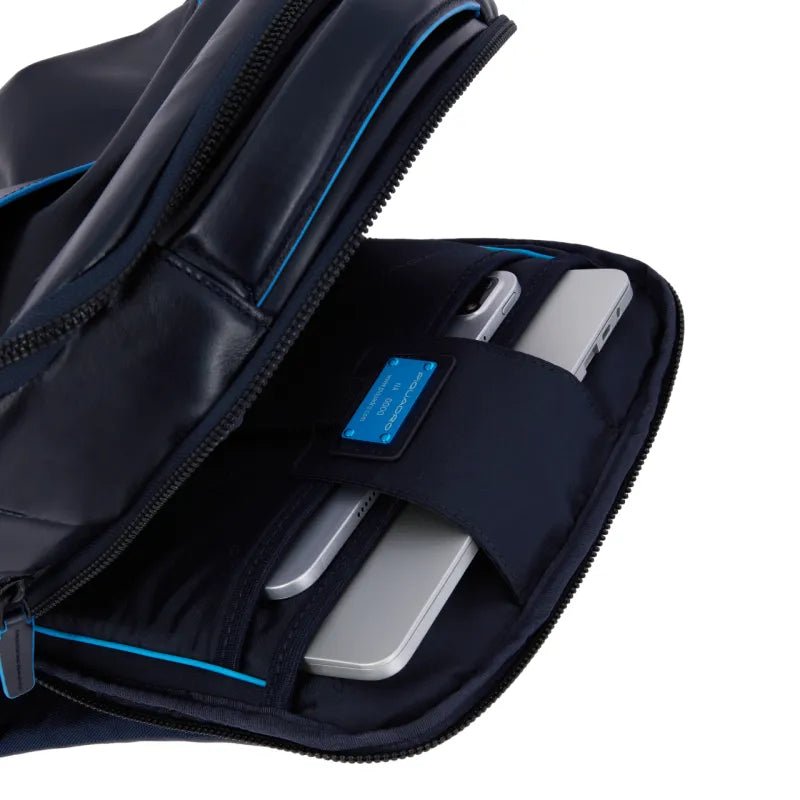 Zaino porta computer 15,6" e porta iPad Piquadro CA4818B2V Blu - Pelletteria Allegrini