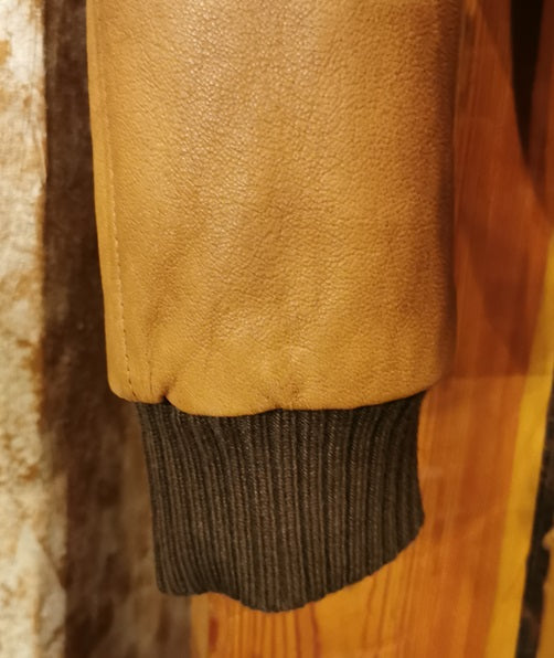 giacca in pelle con collo in pelo pelletteria allegrini bentivoglio cuoio