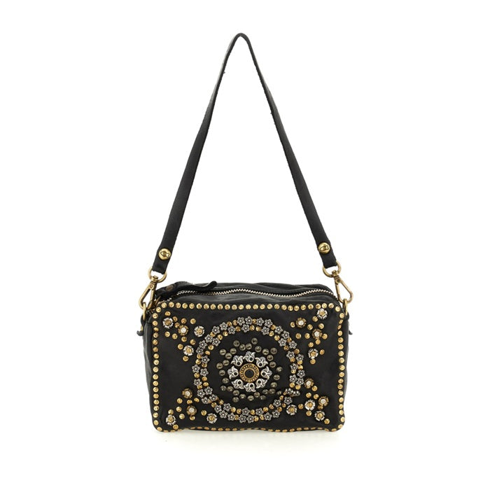 Bauletto in pelle con borchie Campomaggi C026320ND X2885 Nero