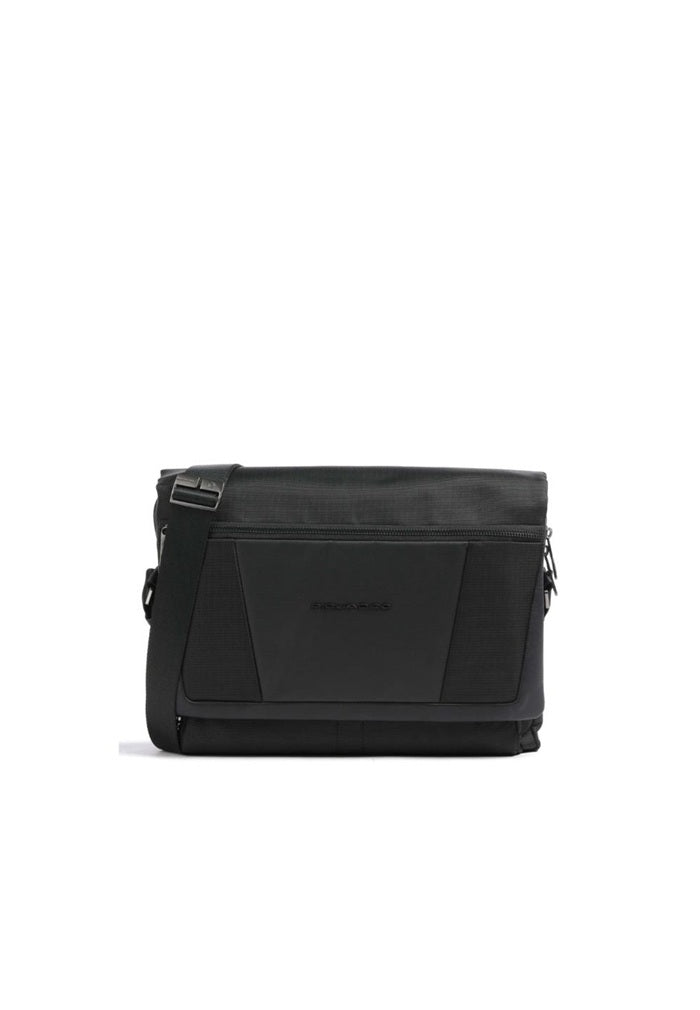 Messenger per computer e iPad® in tessuto riciclato Piquadro CA4639W120 Nero