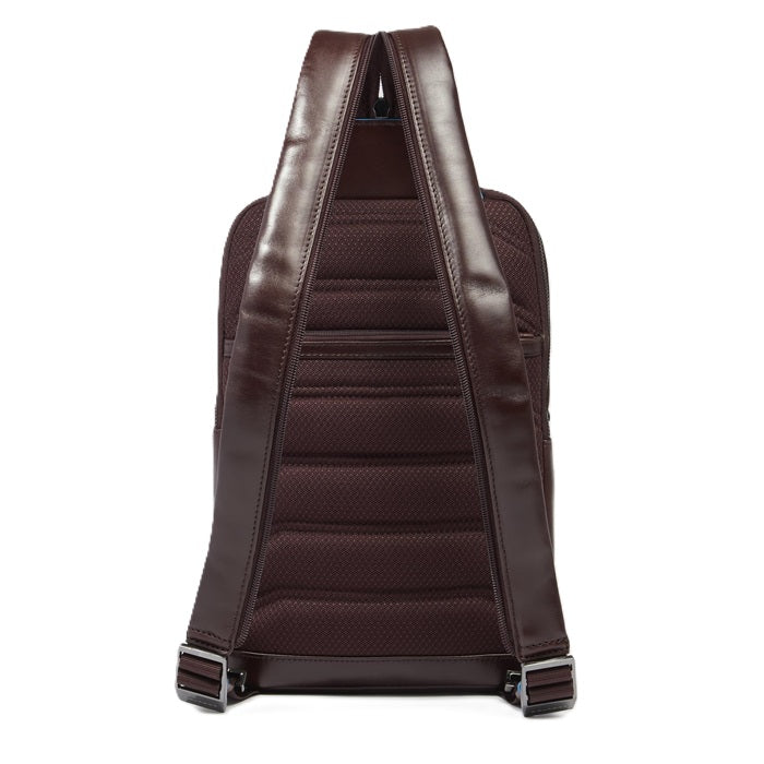 Monospalla uomo portabile a zaino CA6589B2 Mogano