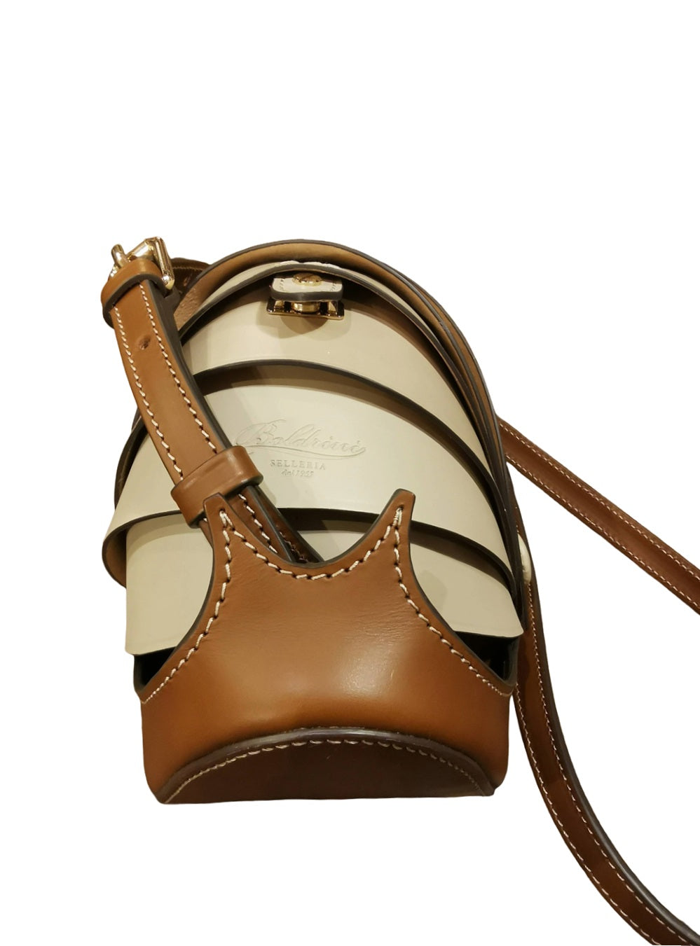 Borsa a forma di chiocciola, interamente realizzata in pelle, di Boldrini Selleria. Made in Italy