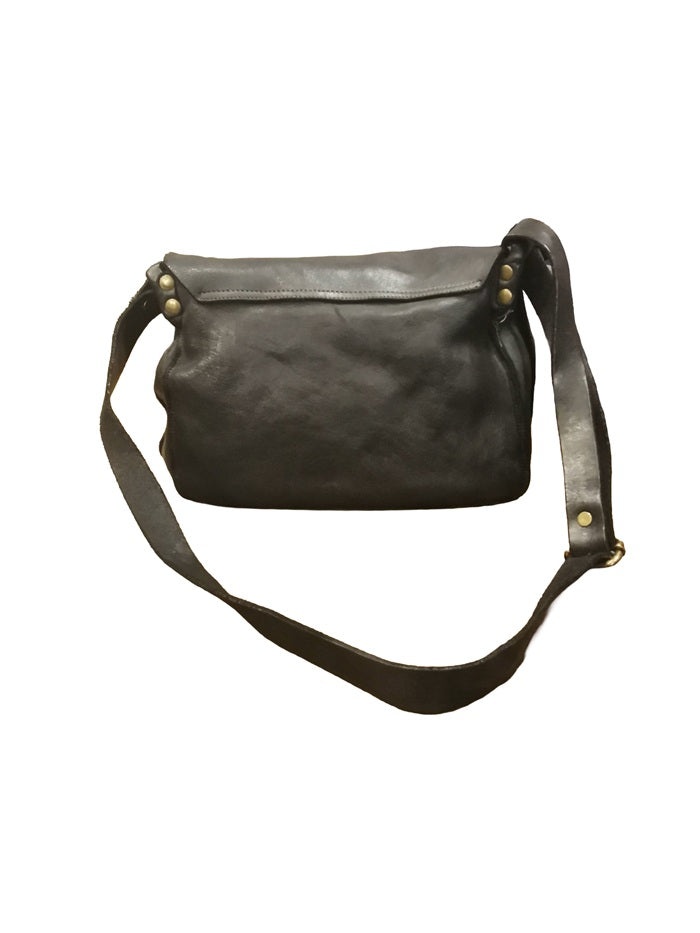 Borsa in pelle con patta e borchie Pelletteria Allegrini Filippo 1647 Nero