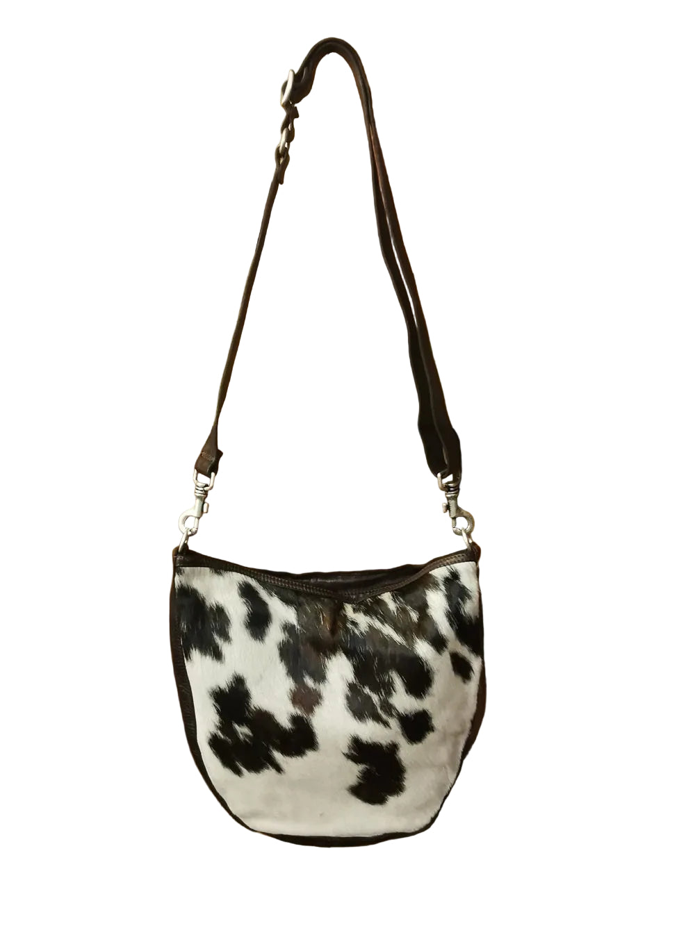Borsa monospalla realizzata interamente in pelle e pelle di vacchetta a pelo, con doppia tracolla una corta e una lunga, entrambe staccabili. Made in Italy