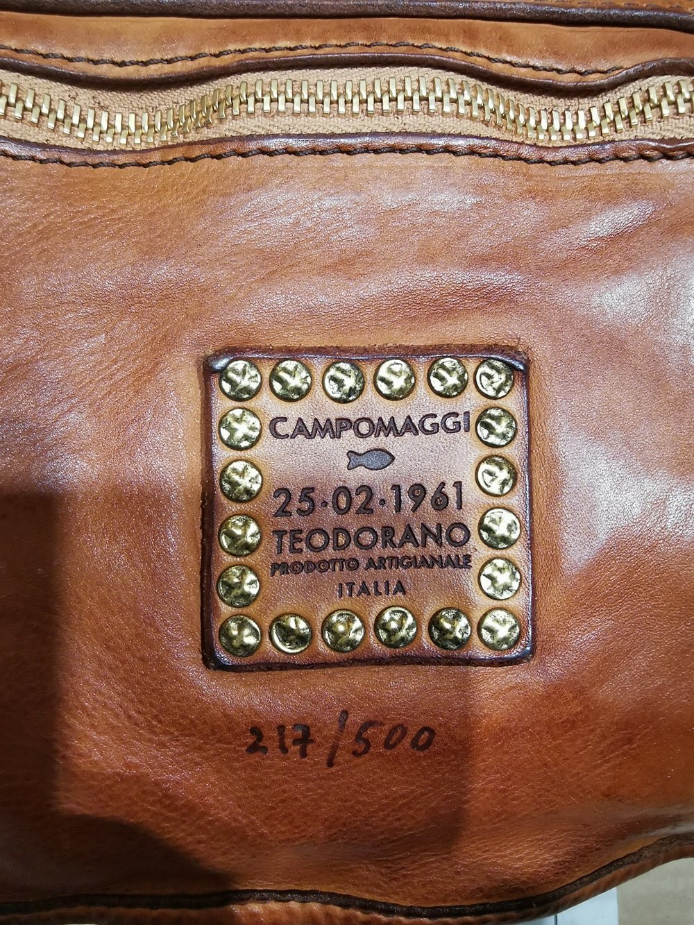 Borsa monospalla in pelle SOFIA BAG ANNIVERSARY Campomaggi C046470ND - X1755 217/500 Cognac - Pelletteria Allegrini