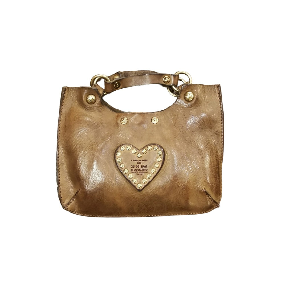 Borsa piccola, interamente realizzata in pelle, di Campomaggi. Ha doppi manici fissi e tracolla staccabile e regolabile. Made in Italy