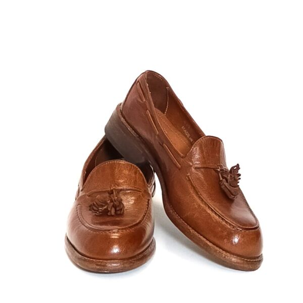 Mocassino donna con nappine pelletteria allegrini d429 coker