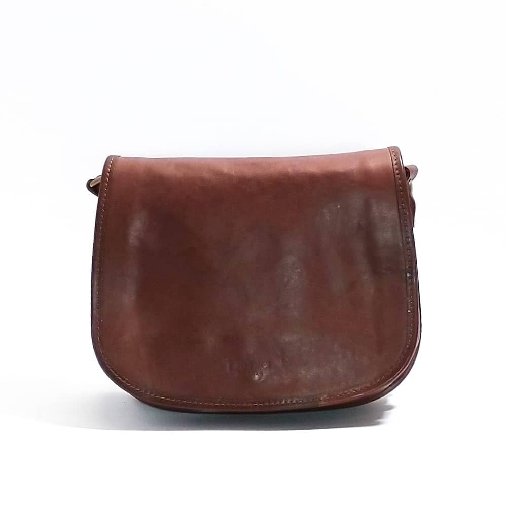 Rounded leather postman bag I Medici 63/3400 Dark brown