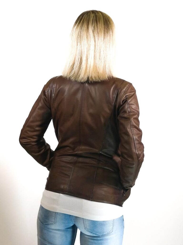 Giacca in pelle donna Romana tuscany tamponata a mano pelletteria testa di moro