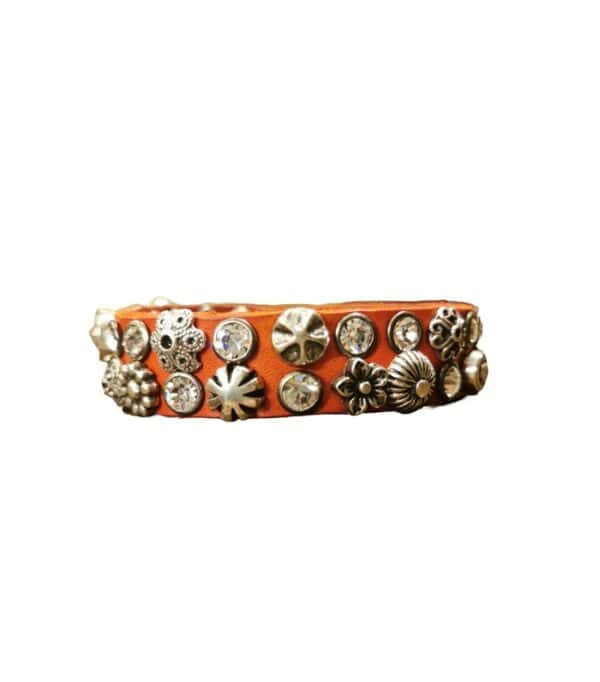 Bracelet with flower rivets and rhinestones